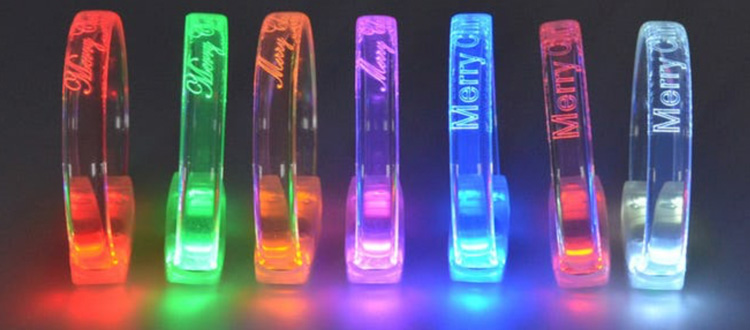 Ideas divertidas para tus fiestas: 10 - Ideas divertidas para fiestas -  Diferencias entre pulseras luminosas y pulseras LED